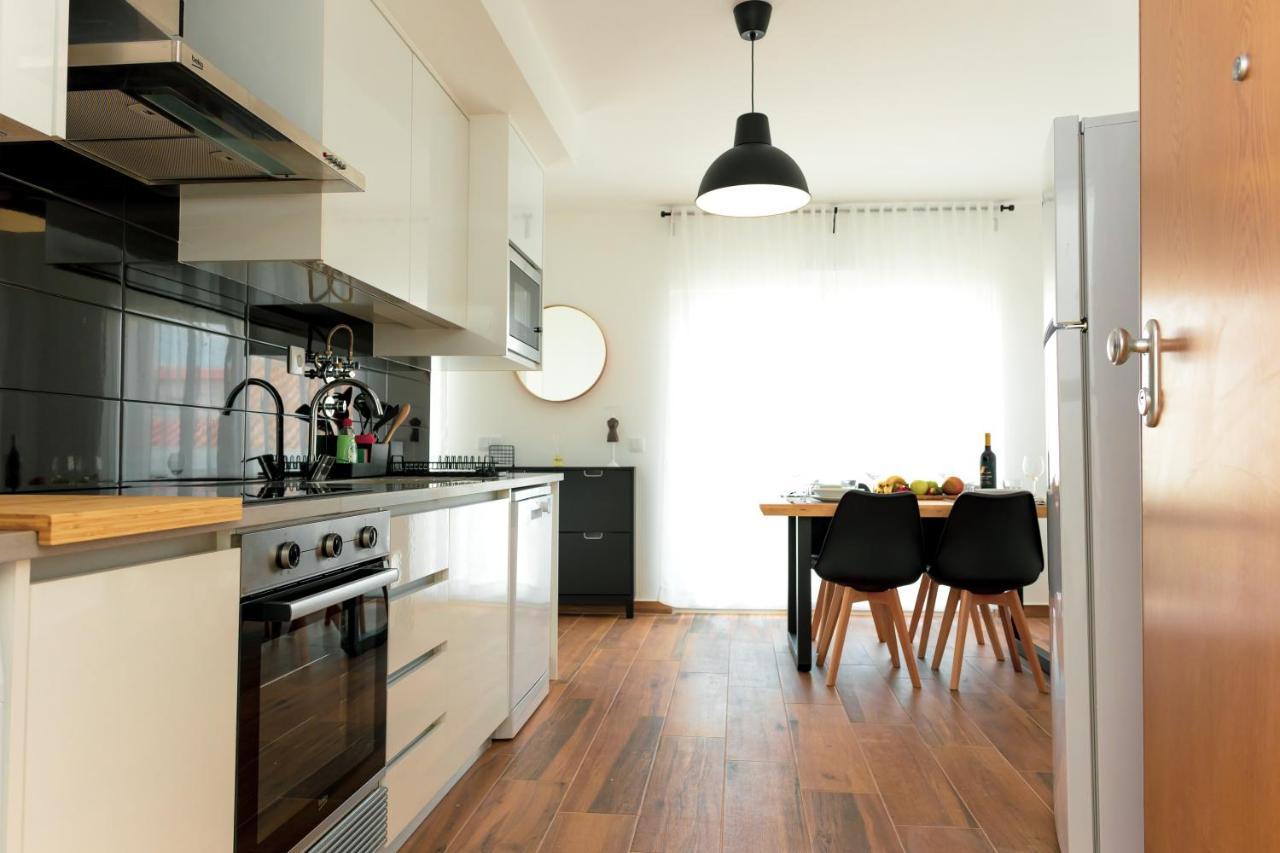 Gold Apartment Ferrel II Extérieur photo